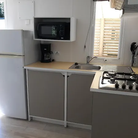 Mobilhome 6 Pers Avec Clim Kemping Saint-Georges-de-Didonne