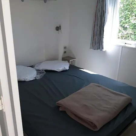 Mobilhome 6 Pers Avec Clim مكان تخييم سان-جورج-دي-ديدون