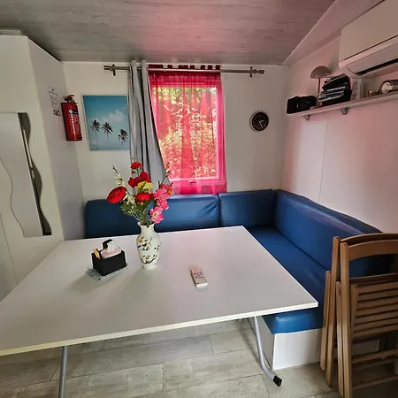 Mobilhome 6 Pers Avec Clim Kemping